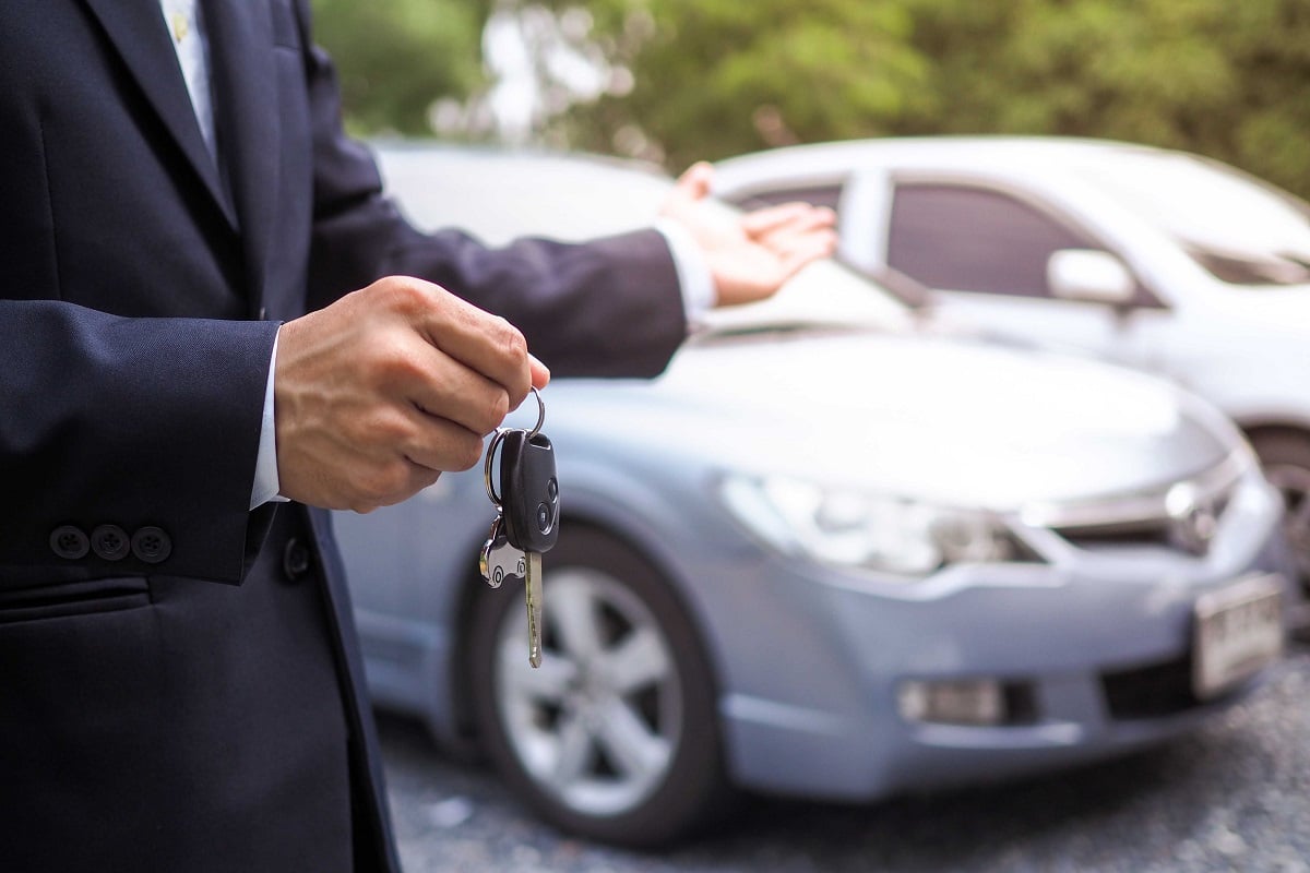 How to use car rental reservation software to manage a complex fleet 